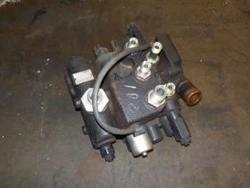 UNICARRIERS Used 3 Spool Control Valve