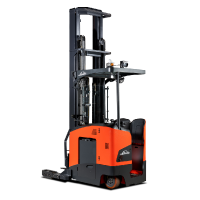 Linde Reach Truck