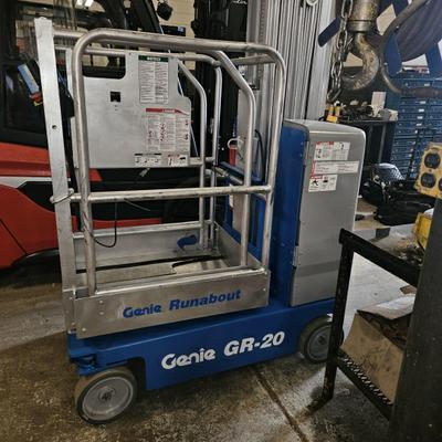 2016 GENIE GR20:Aerial Lift