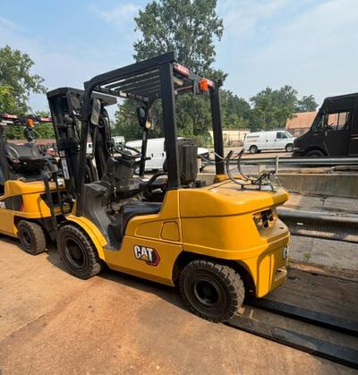 2020 CATERPILLAR GP30:IC Forklift - Pneumatic Tire
