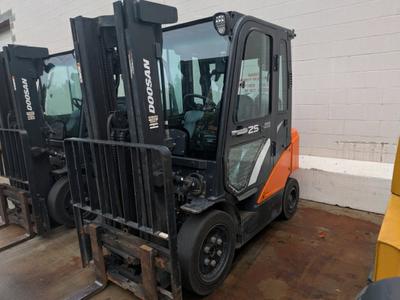 2021 DOOSAN G25N-7:IC Forklift - Pneumatic Tire
