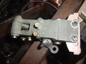 MITSUBISHI RH BRAKE ASSEMBLY