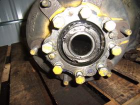 HYSTER USED DRIVE HUB