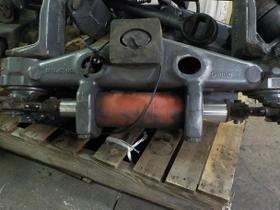 LINDE Steer Axle