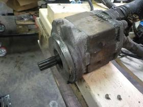 UNICARRIERS USED HYDRAULIC PUMP