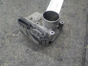 TOYOTA Used Throttle Body