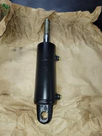 Hyster New Tilt Cylinder Assembly photo