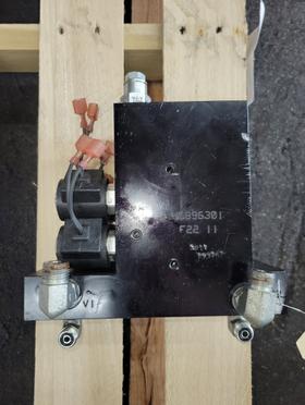 JUNGHEINRICH Used Reach/Tilt Valve Assembly