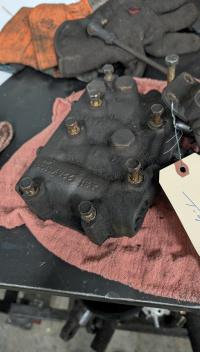 Caterpillar Used Transmission Control Valve photo